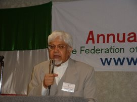 Description: Dr. Ghazi at FAAA Convention, 2005 at Chicago